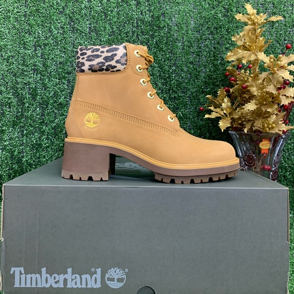 TIMBERLAND WOMEN'S KINSLEY 6-INCH WATERPROOF BOOTS - Picture 9 of 11